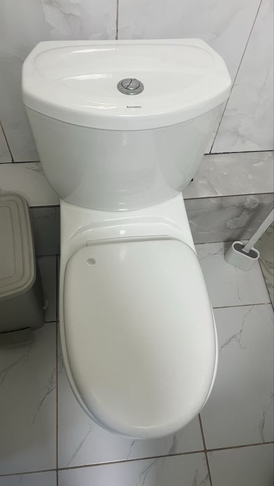 Срочно продам унитаз