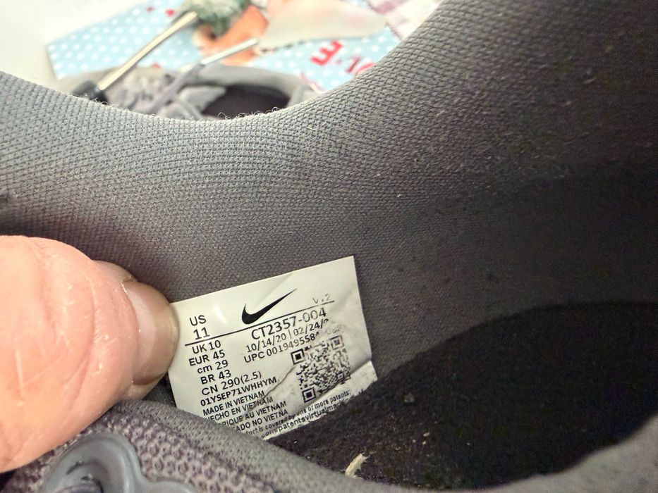 Nike React Infinity Run Flyknit 2 Grey Volt Wild Berry''оригинални мар