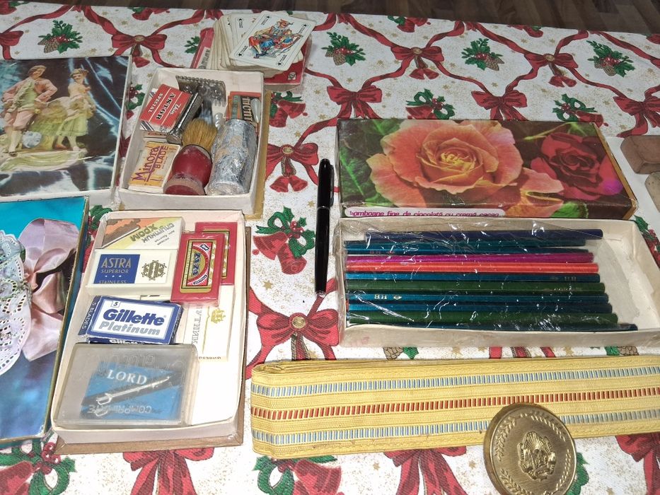 Diverse obiecte vechi de colecție