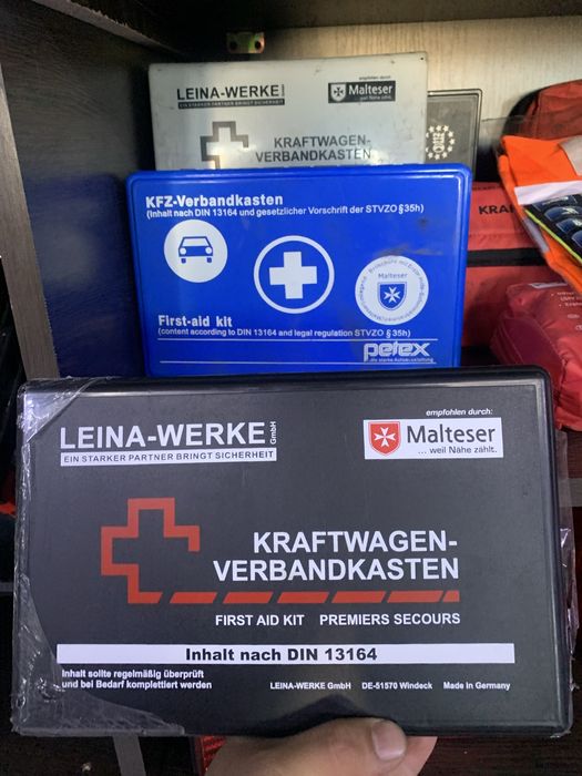 Аптечки заводские оригинальные VW,Audi