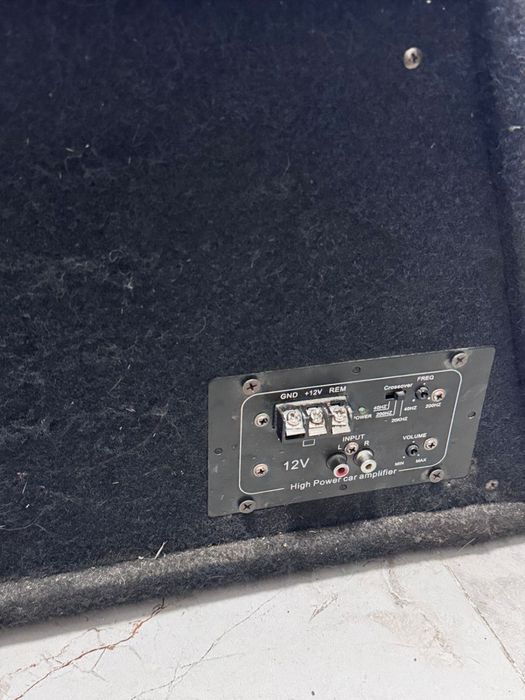 Сабуфер для машины