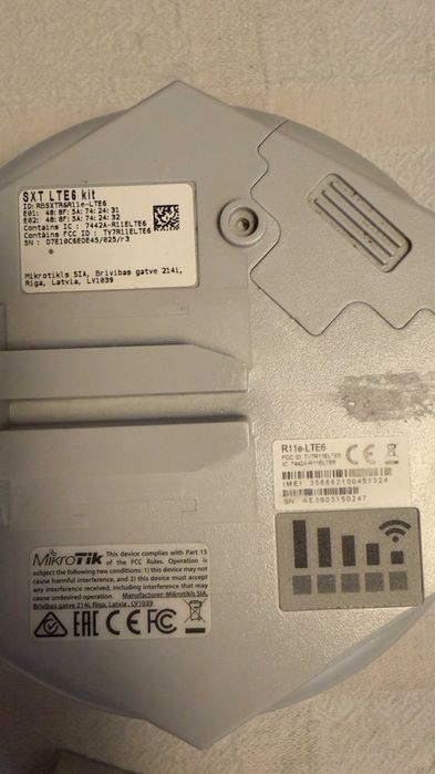 MikroTik SXT LTE6 kit - външна LTE антена/рутер (cat6)