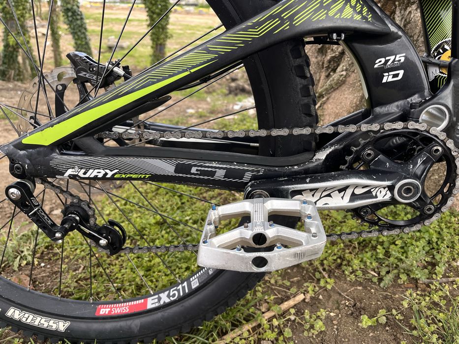 GT Fury Expert 27.5” (MTB-Downhill)