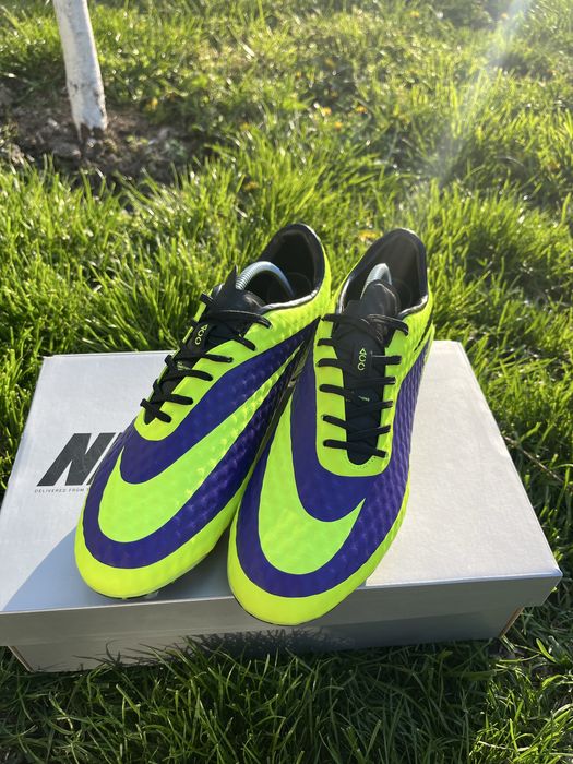 Neymar rare Nike Hypervenom