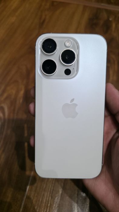 Iphone 15 pro karobka dokument