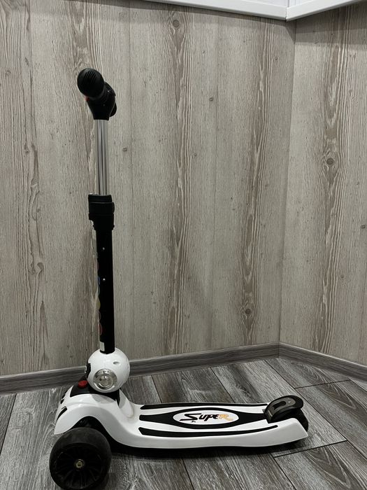 Детский самокат(7-9 лет)