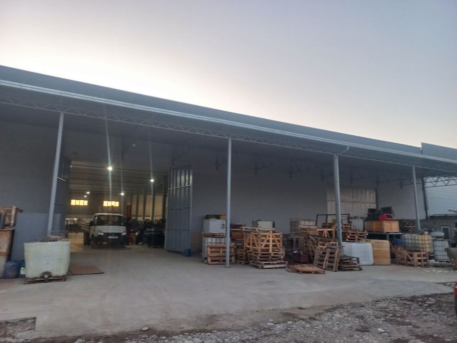 Продаётся 4 500 м² производственная база.