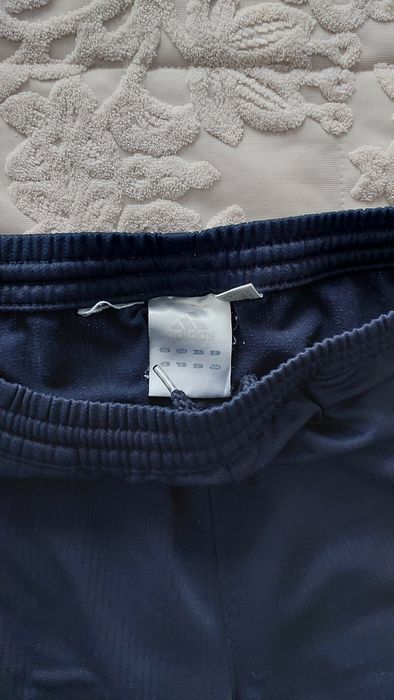 Pantaloni și tricou de fotbal Adidas 12-13 ani