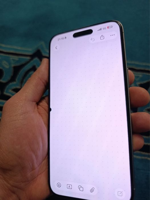 iphone 15 pro max 300000