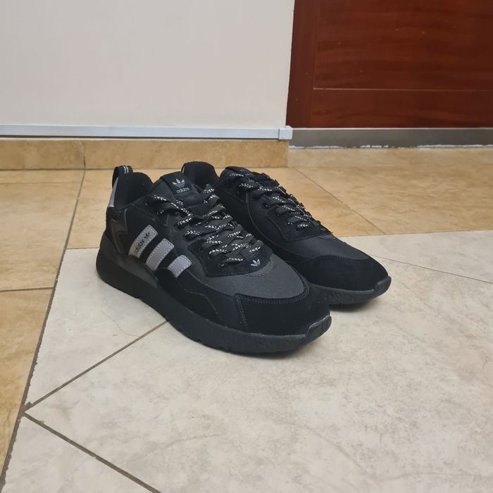 Кроссовки Adidas, новые
