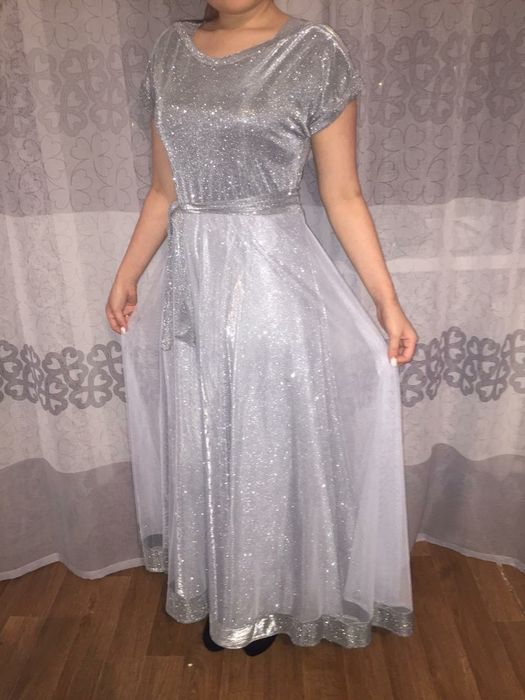 Продам очень красивое платье