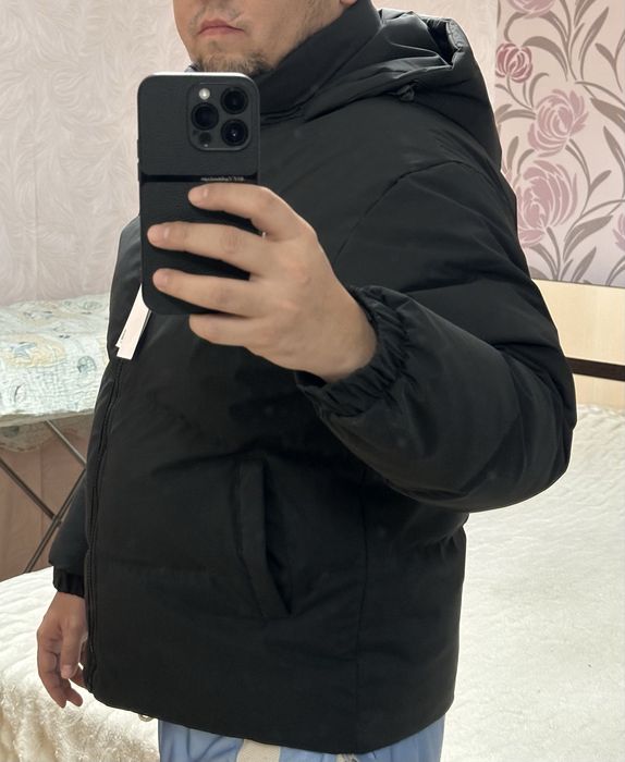 Зимняя куртка короткая