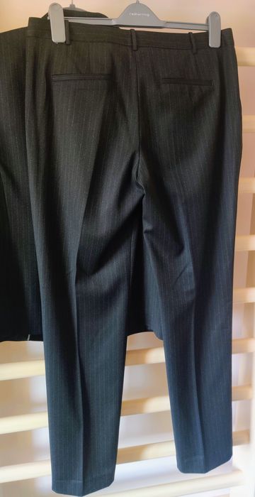 Costum office Dika cu pantaloni gri cu dungi