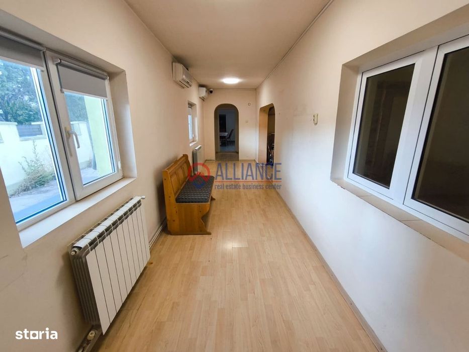 Casă 5 camere, ICIL, curte pavată, 2 parcări