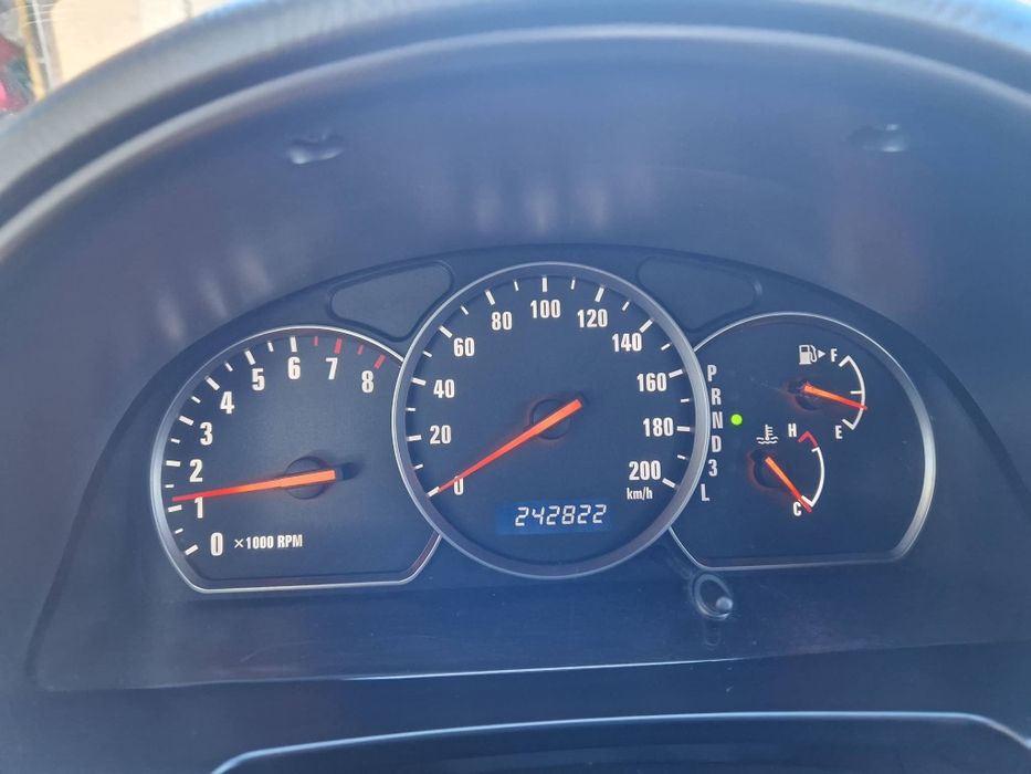 Suzuki grand vitara xl7