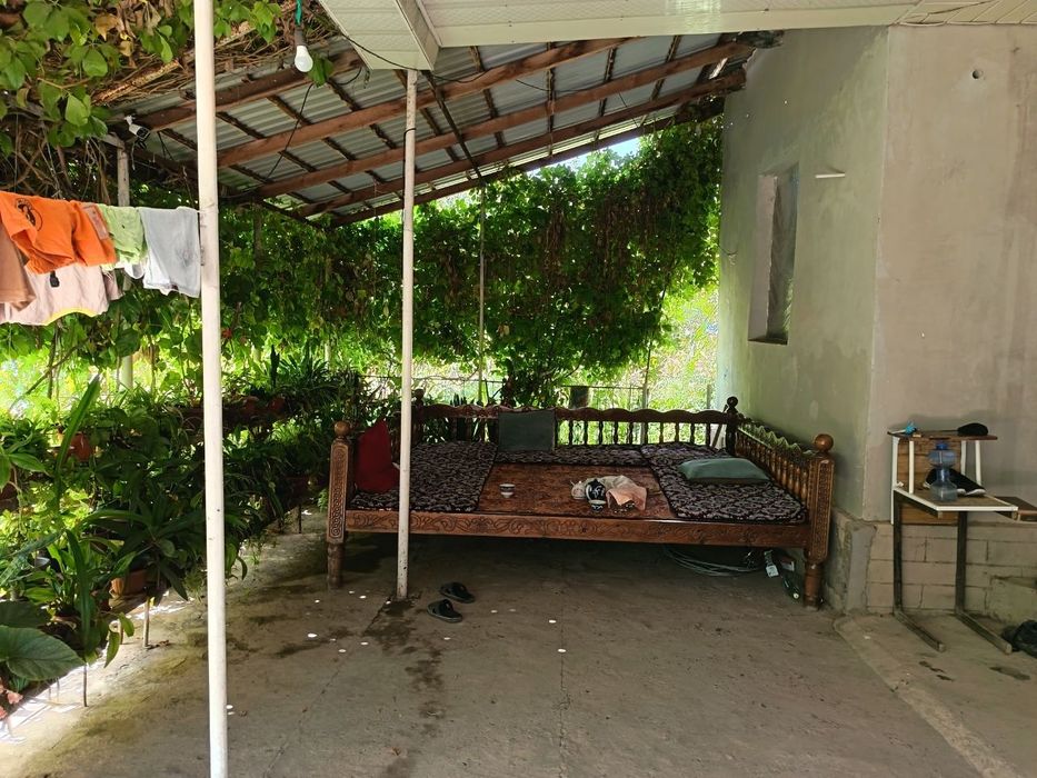 6 xona pishgan g'ishtda qurilgan 14 sotih
