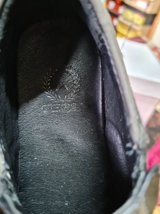 Продам детские туфли