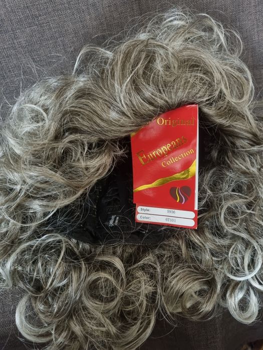 Продам парик новый