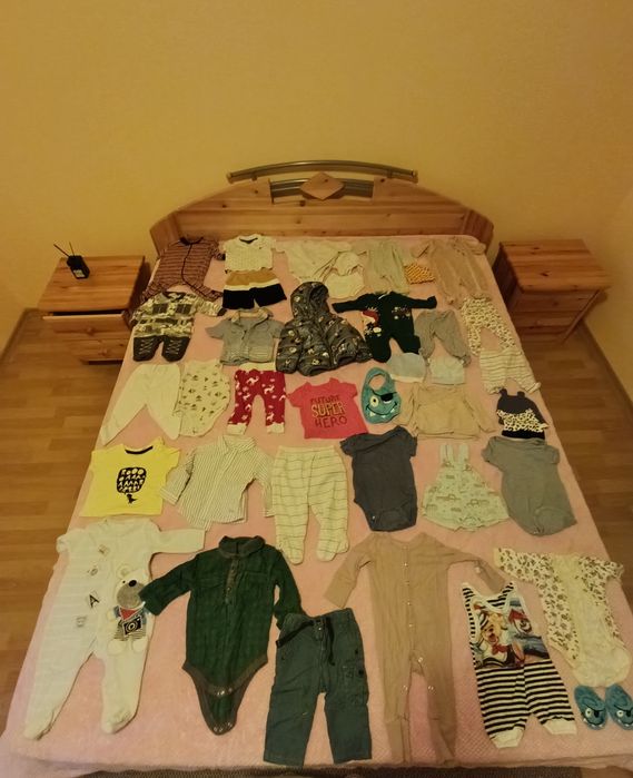 Сет бебешки дрехи