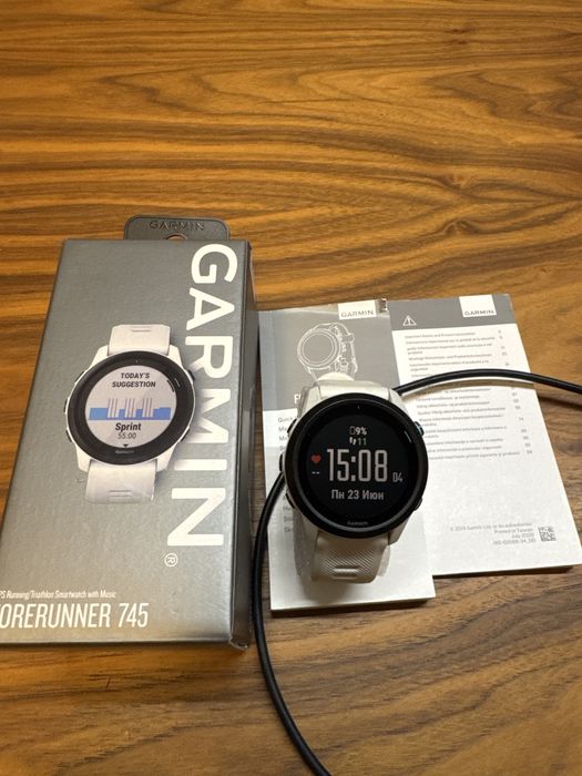 Garmin Forerunner 745
