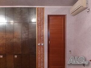 Продава се Тристаен апартамент в Бургас, Лазур - 94 кв.м за 2442 €/кв.м - Снимка #2
