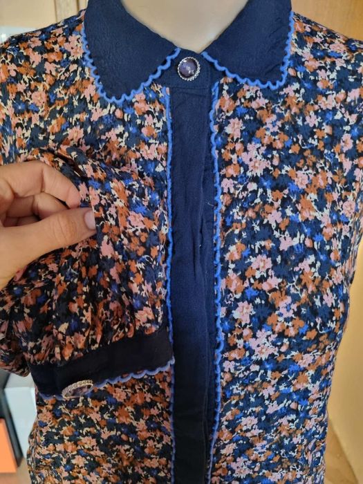 Разкошна риза с флорален десен NÜMPH