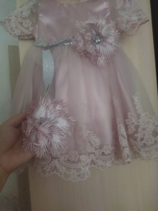 Красивое детское платье