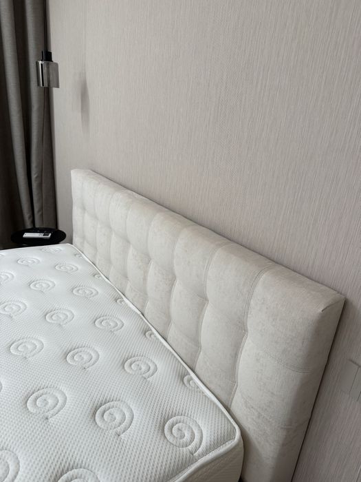 НОВО Тапицирано легло за матрак 160/200 см.