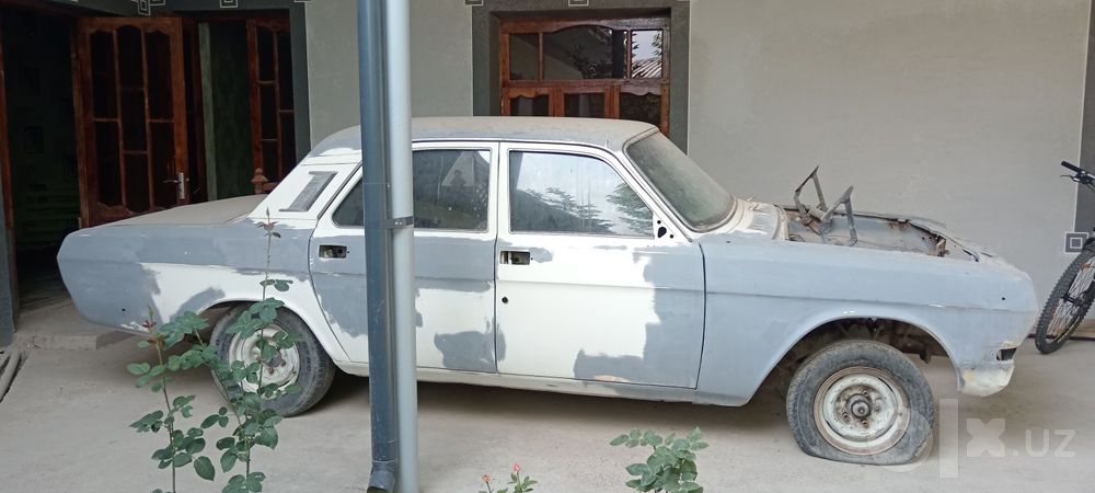 Gaz 2410 hamma narsasi bor kraskaga tayyor zapchasgayam kelishamiz
