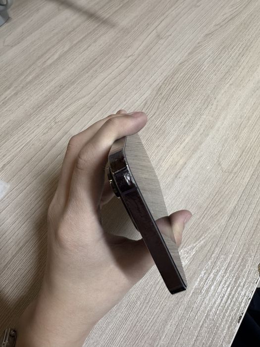 Продам айфон 14 про макс