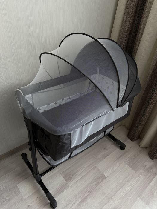 Продам манеж кровать