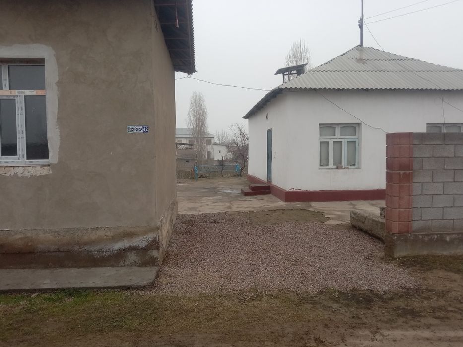 Уй жой срочна сотилади 35 сотих