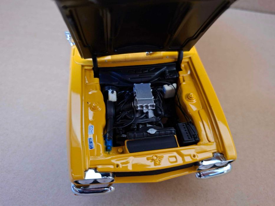 Ford Capri 2600 RS 1:18 Minichamps