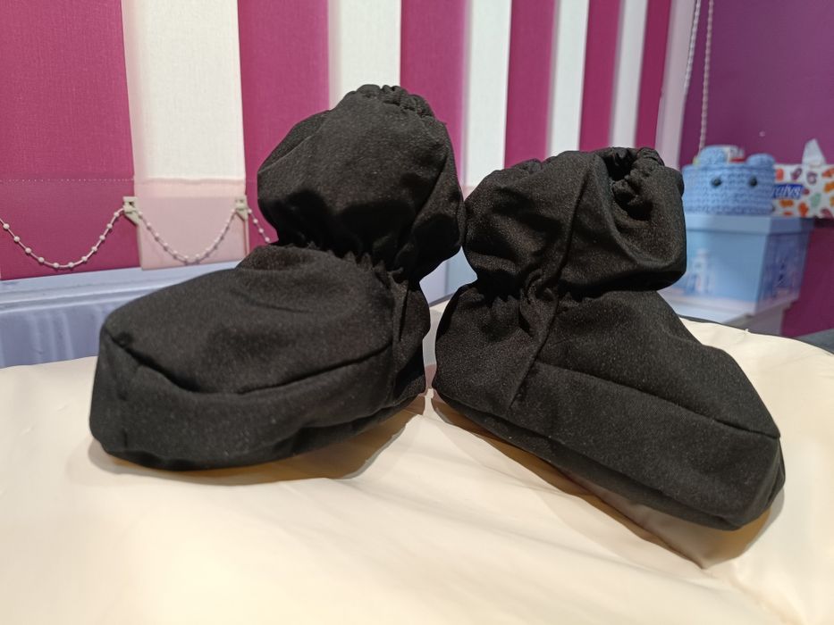 Космонавт и водоотблъскващи буйки