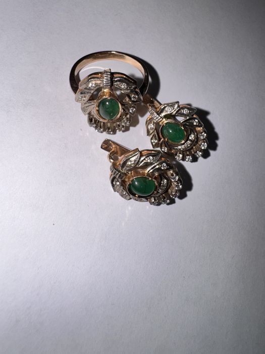 Комплект бриллиант продается!