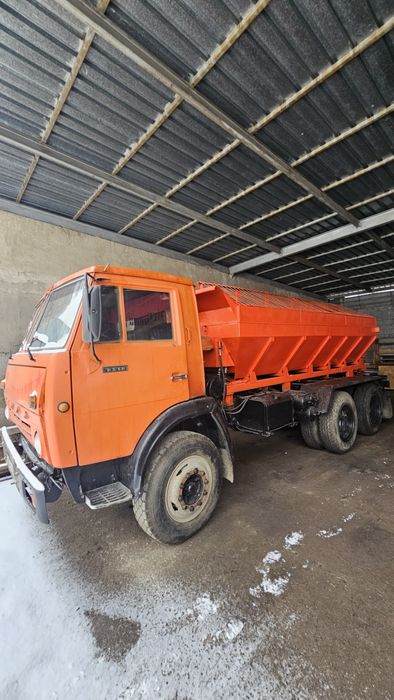 Пескоразбрасыватель Камаз