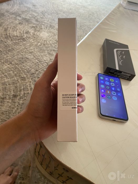 Samsung Galaxy A54 5G — 128 ГБ отличное состояние