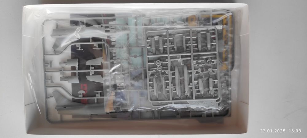 Сборная модель самолета G.91R