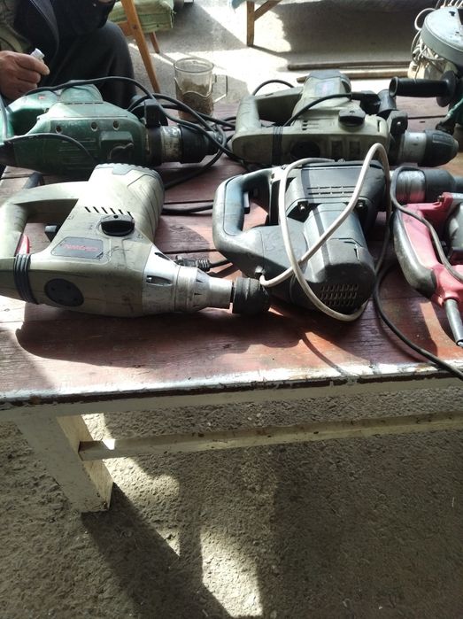 Продам перфоратор