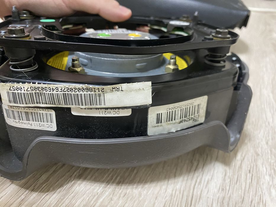 Руль(airbag) mercedes w211