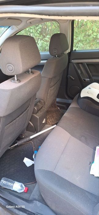 Кола Опел Вектра