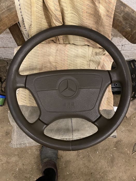Рули Мерседес w124 w202 w210