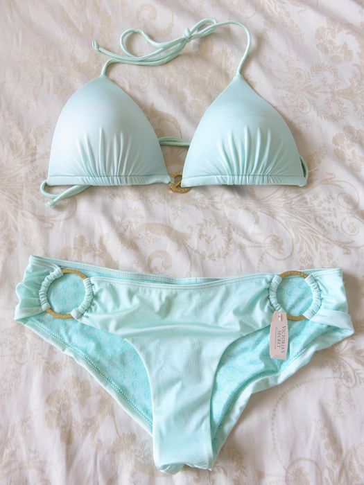 Бански Victoria's Secret, две части, S - M, нов