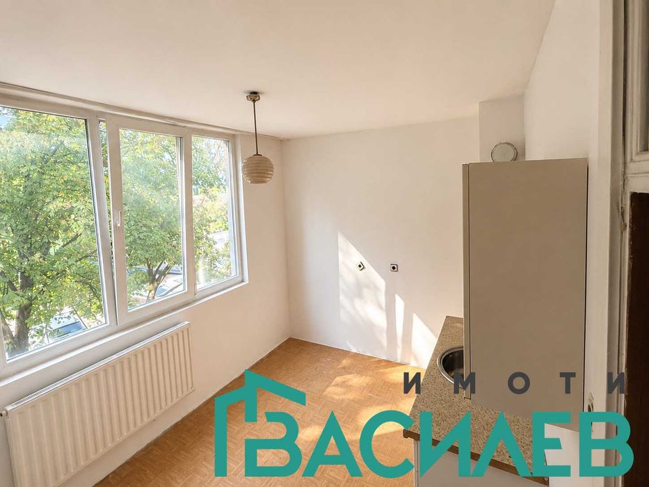 Продава 3-СТАЕН град София, Люлин 2