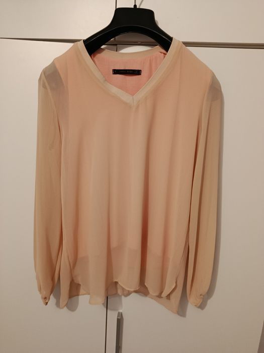 Vând bluza de matase