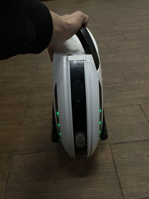 Продам моноколесо в отличном состоянии