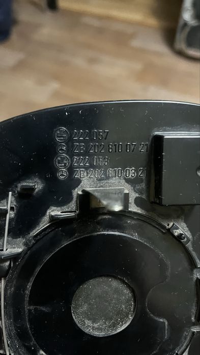 Зеркало на Мерседес Бенц