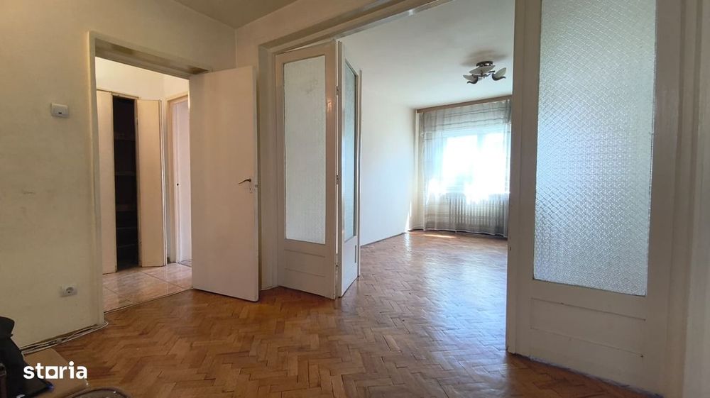 Apartament 4 camere in Deva, zona Piata Centrala