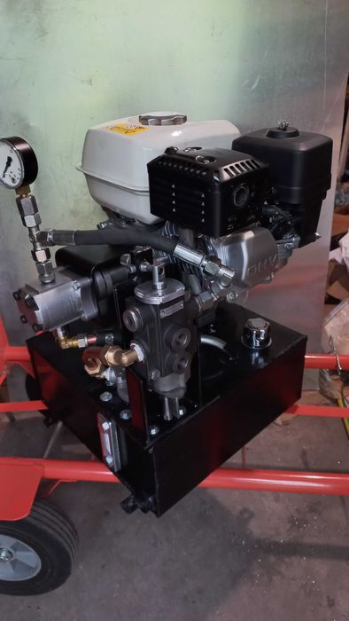 Хидравлична станция с бензинов двигател