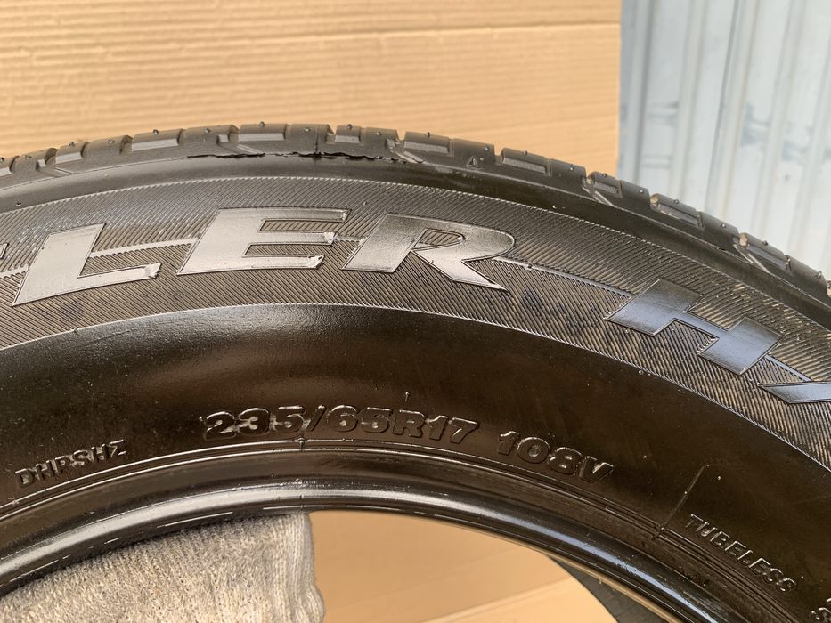 235 65 R17 Одиночка. Шина
